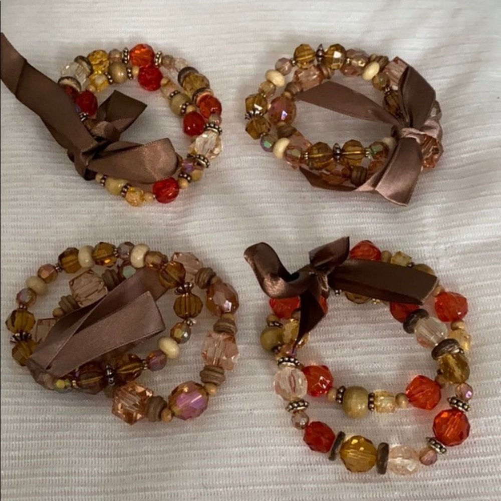 4 sets of bracelets
